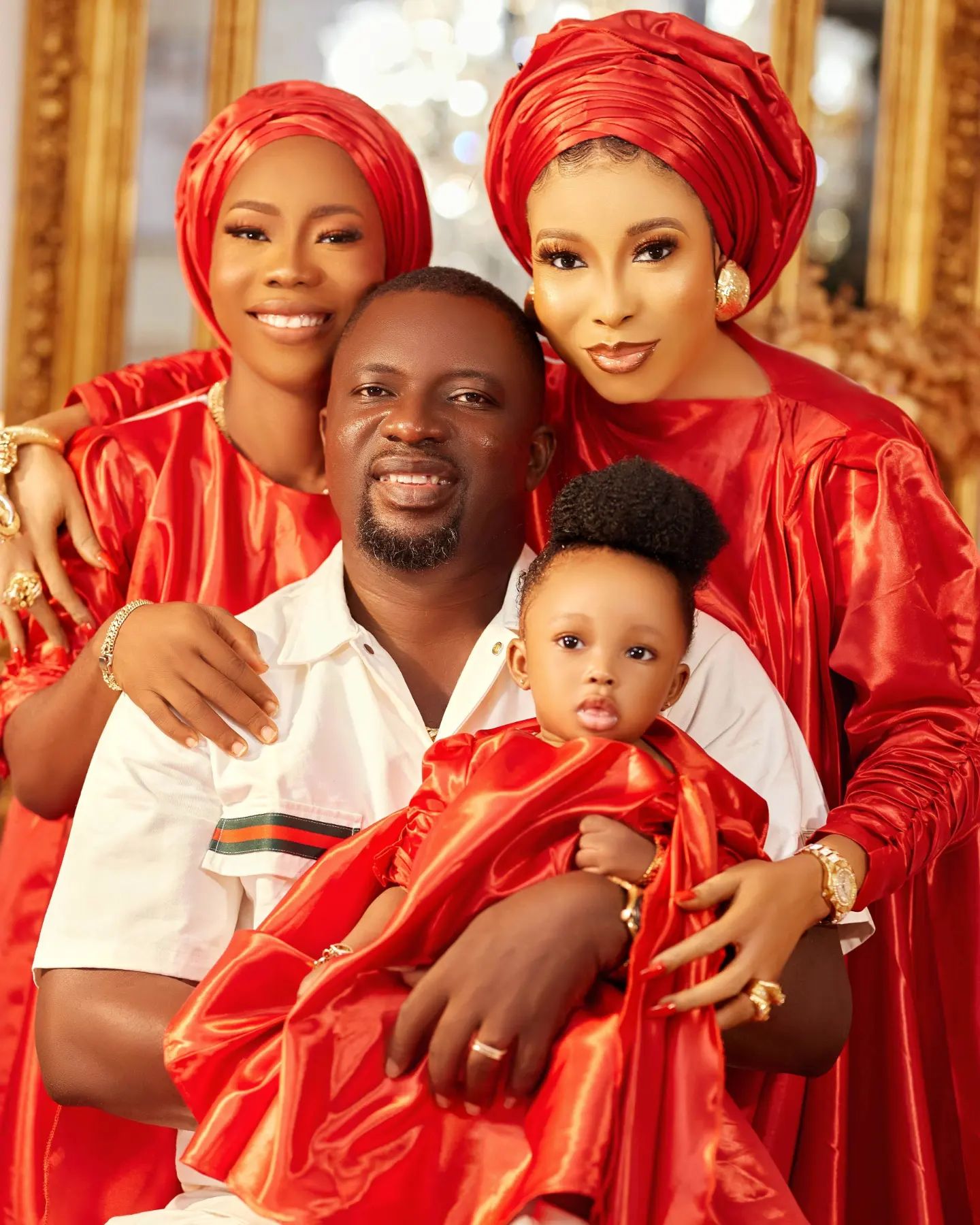  Nollywood Actress Lizzy Anjorin And Her Family Are Celebrating Valentine's Day With A Photoshoot